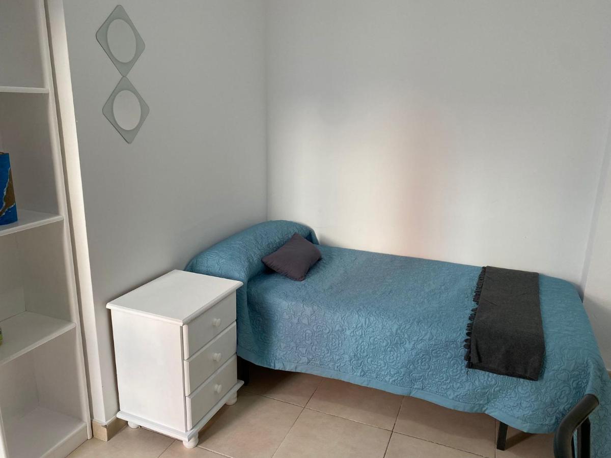 In A Shared In The Centre Of En Piso Compartido Homestay Corralejo